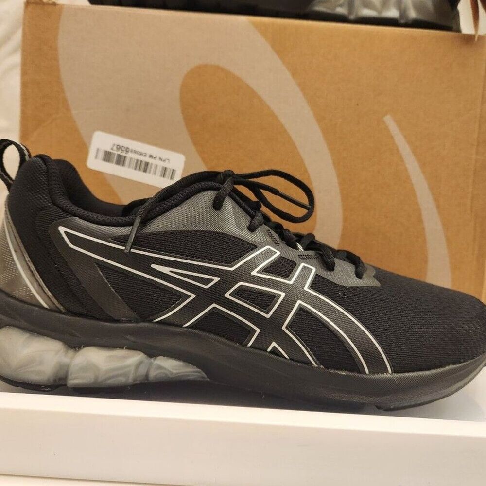 Asics Men's "Gel-Quantum 90 IV" Sneakers. Black/Silver. NIB. Size 8